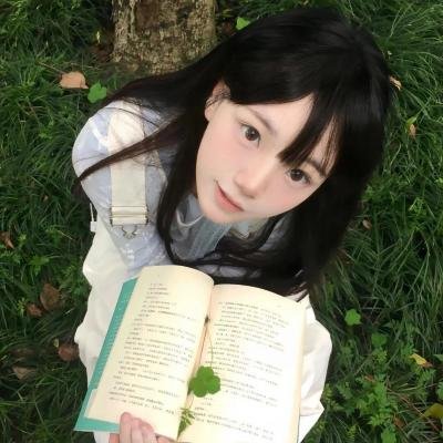 慈善晚宴实拍：某天后之女出道颜值引争议，工作室声明未澄清